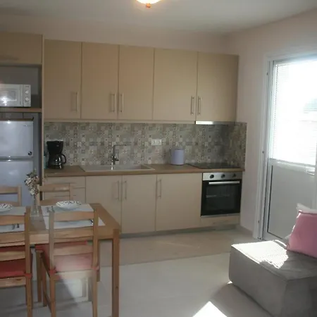 Апартаменты Ellie's Guesthouse, Нафплион