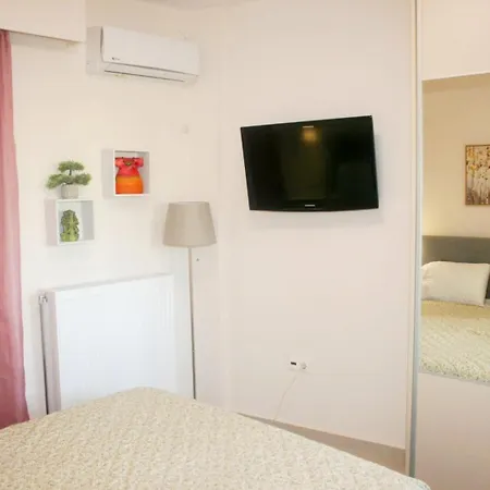 Ellie's Guesthouse,