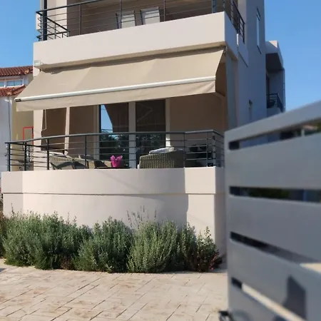 Апартаменты Ellie's Guesthouse, Nafplio