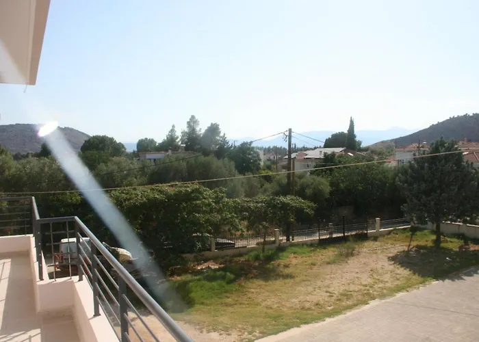 아파트 Ellie's Guesthouse, *