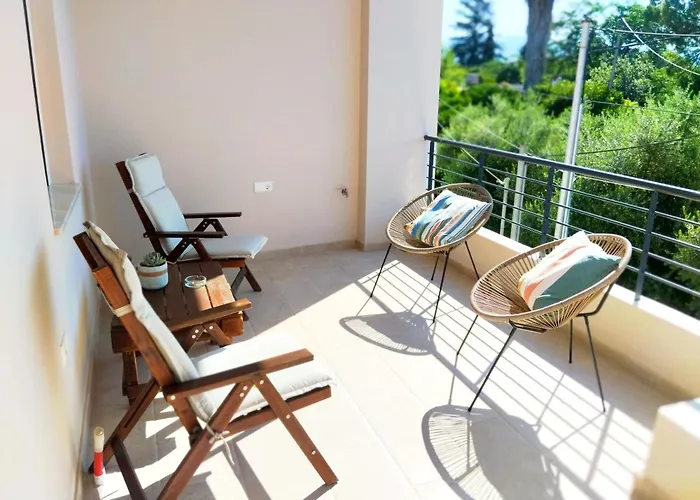 Ellie's Guesthouse, 아파트 나플리오